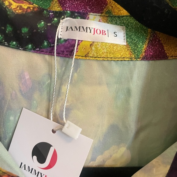 Mar-di-gras hoodie. bought as a small but could be a med..never worn. - Picture 4 of 4